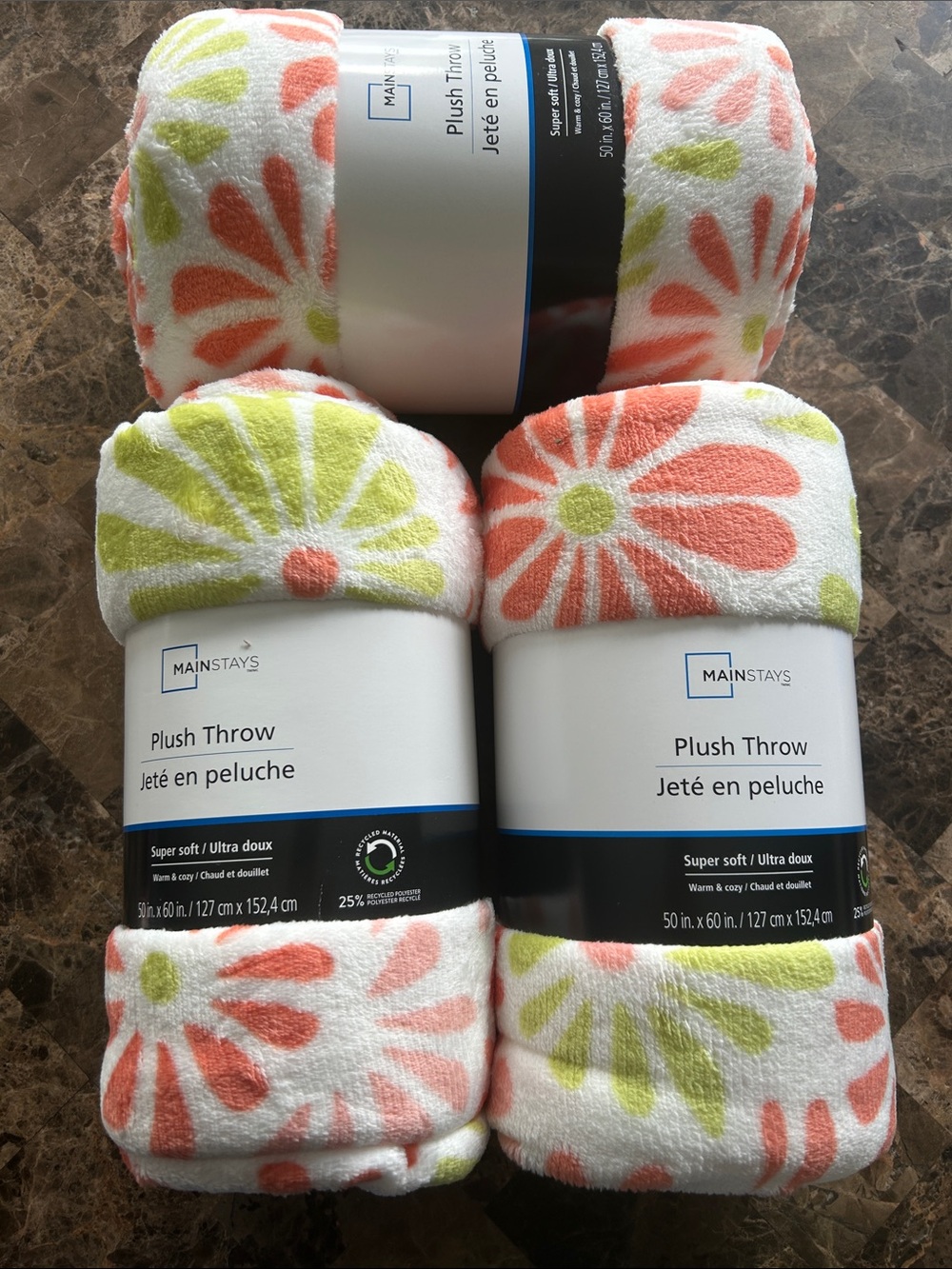 NWT 🆕 THREE Mainstays Coral and Lime Floral Plush Throw Blankets 50x60 in